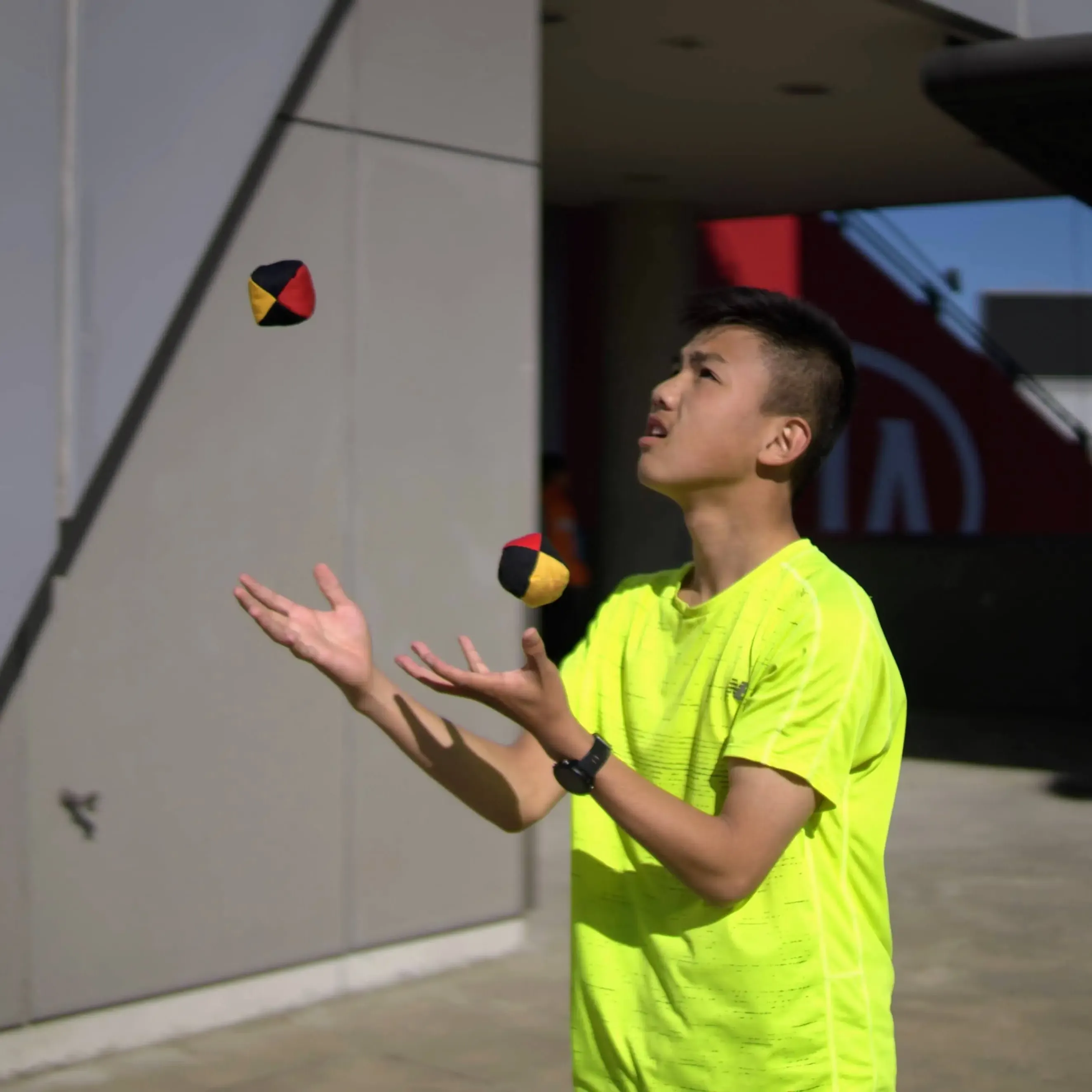 Me juggling